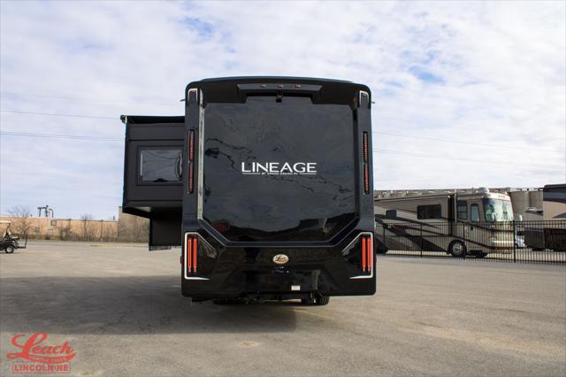 2025 Mercedes-Benz Sprinter 4500 Chassis Standard Roof 4-Cyl Diesel HO