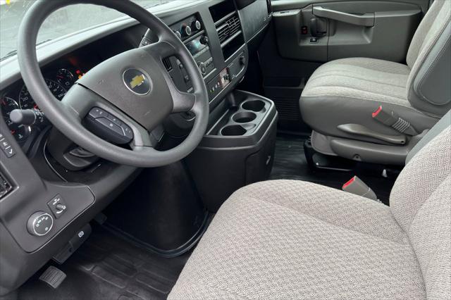 2025 Chevrolet Express Cargo Van RWD 2500 Regular Wheelbase WT