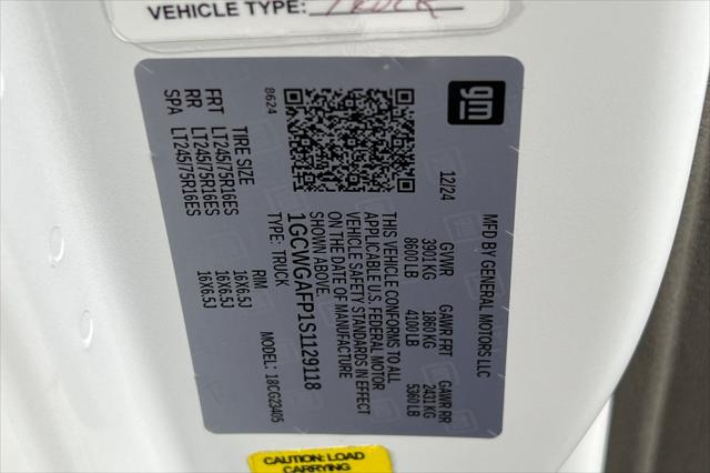 2025 Chevrolet Express Cargo Van RWD 2500 Regular Wheelbase WT