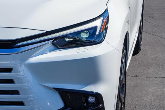 2025 Lexus TX 500h F SPORT Premium
