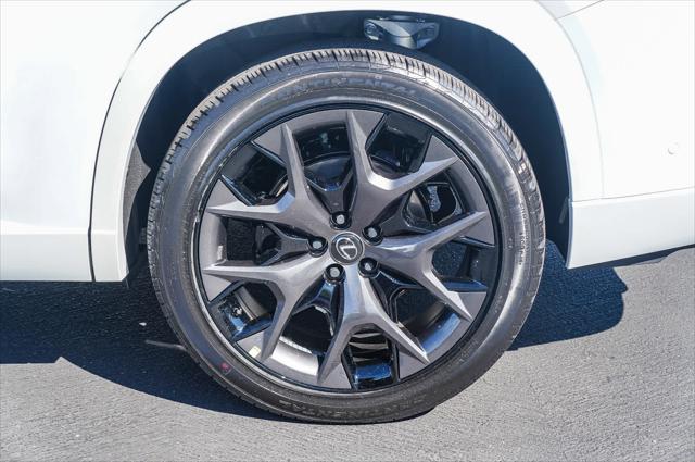2025 Lexus TX 500h F SPORT Premium