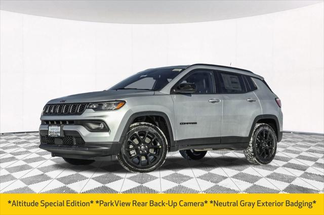 2025 Jeep Compass COMPASS LATITUDE 4X4