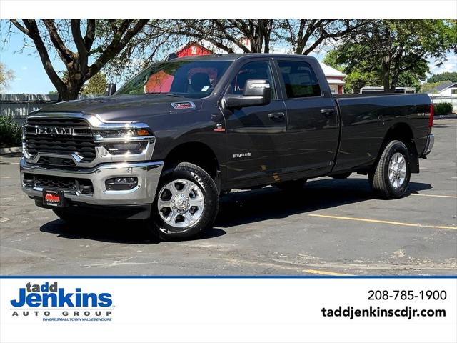 2025 RAM Ram 3500 RAM 3500 BIG HORN CREW CAB 4X4 8 BOX