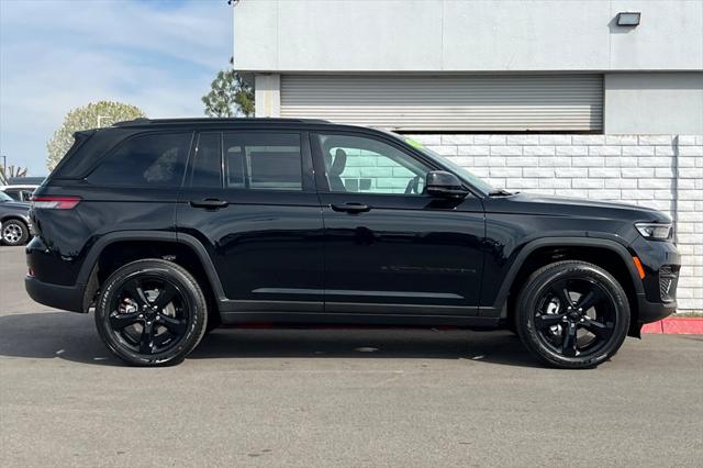 2025 Jeep Grand Cherokee GRAND CHEROKEE ALTITUDE X 4X4
