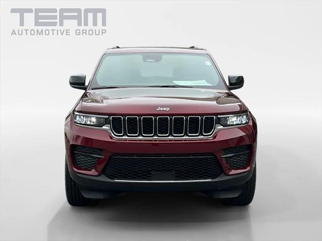 2025 Jeep Grand Cherokee GRAND CHEROKEE LAREDO 4X4