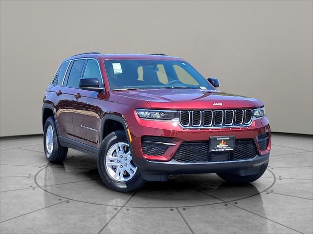 2025 Jeep Grand Cherokee GRAND CHEROKEE LAREDO 4X4