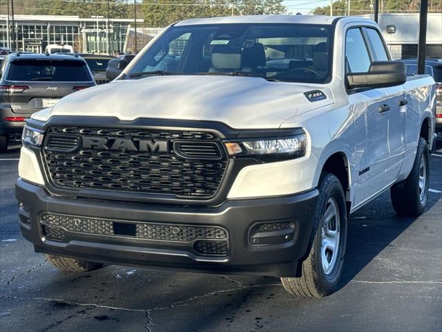 2025 RAM Ram 1500 RAM 1500 TRADESMAN QUAD CAB 4X4 64 BOX