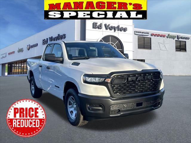 2025 RAM Ram 1500 RAM 1500 TRADESMAN QUAD CAB 4X4 64 BOX