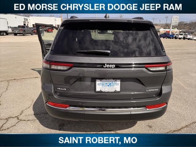 2025 Jeep Grand Cherokee GRAND CHEROKEE LAREDO X 4X4
