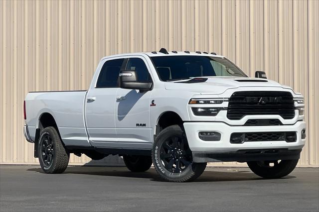 2025 RAM Ram 3500 RAM 3500 LARAMIE CREW CAB 4X4 8 BOX