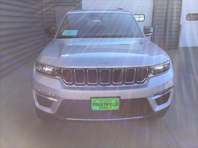 2025 Jeep Grand Cherokee GRAND CHEROKEE LIMITED 4X4 2025 Jeep Grand Cherokee GRAND CHEROKEE LIMITED 4X4