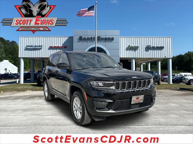 2025 Jeep Grand Cherokee GRAND CHEROKEE LAREDO X 4X2