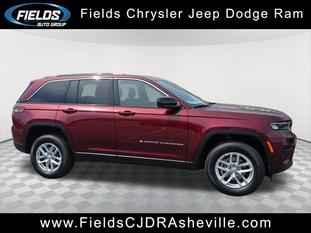 2025 Jeep Grand Cherokee GRAND CHEROKEE LAREDO X 4X4