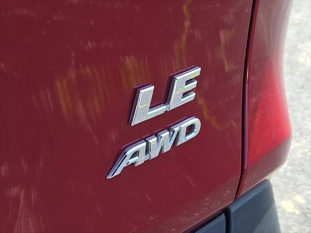 2022 Toyota RAV4 LE