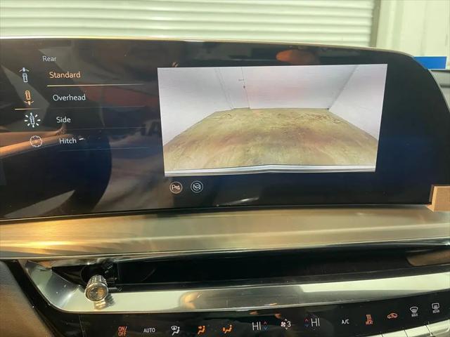 2025 Cadillac iQ Luxury 1 RWD