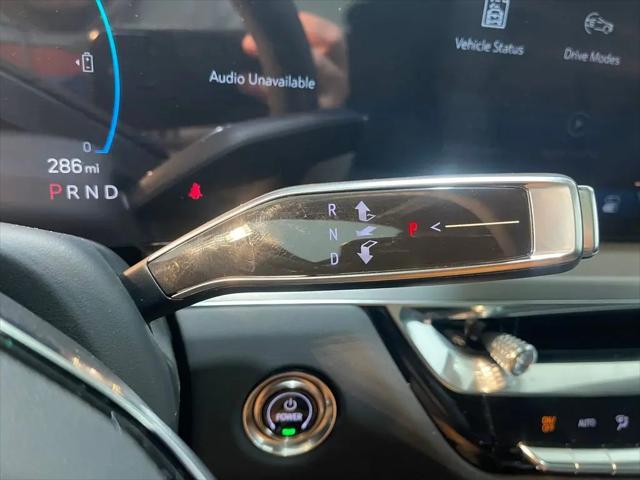 2025 Cadillac iQ Luxury 1 RWD