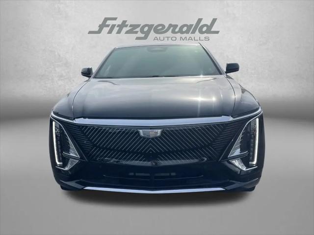 2025 Cadillac iQ Luxury 1 RWD