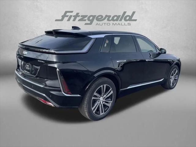 2025 Cadillac iQ Luxury 1 RWD