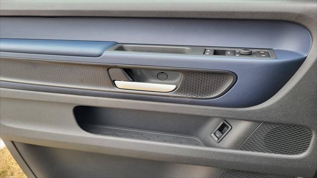 2025 Volkswagen ID. Buzz Pro S