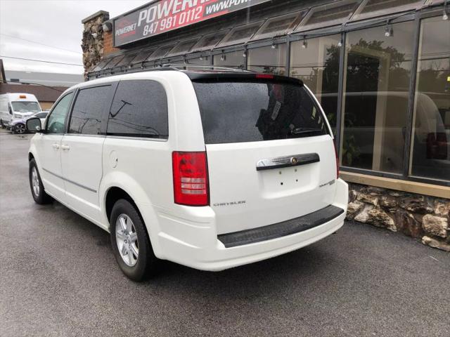2010 Chrysler Town & Country Touring