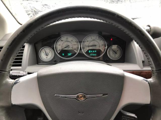 2010 Chrysler Town & Country Touring