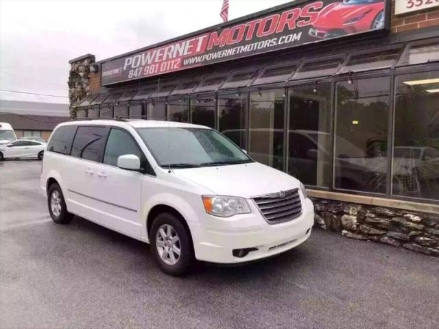 2010 Chrysler Town & Country Touring