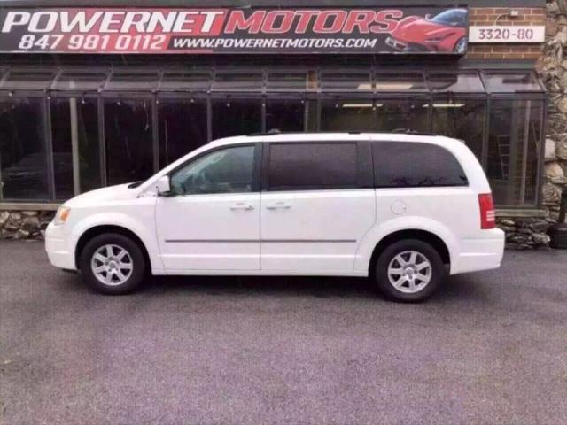 2010 Chrysler Town & Country Touring