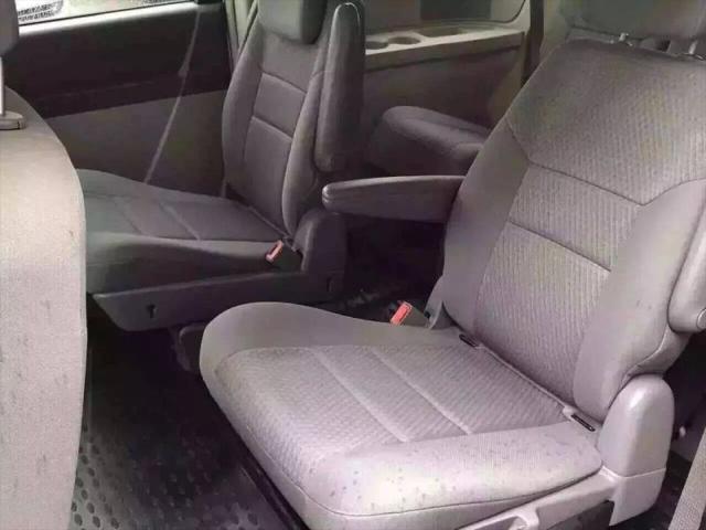 2010 Chrysler Town & Country Touring