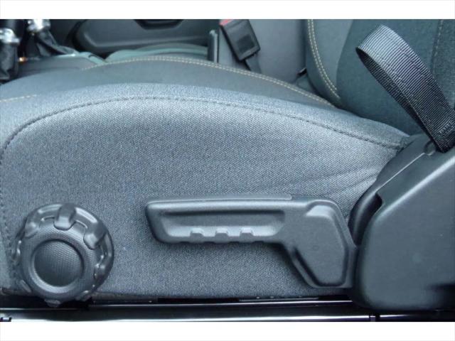 2025 Jeep Wrangler 4-Door Summit 4x4