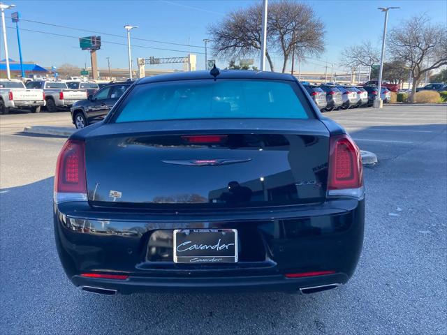 2023 Chrysler 300 300S