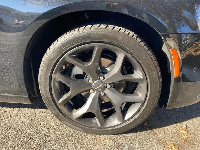 2023 Chrysler 300 300S