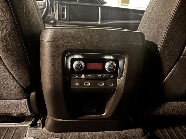 2024 GMC Yukon 4WD Denali