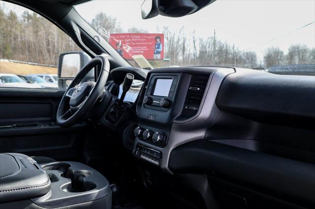 2024 Ram 3500 Tradesman/SLT/Laramie/Limited