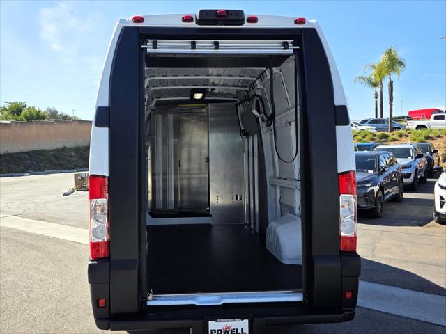 2025 Ram ProMaster Step Van Super High Roof 159" WB EXT