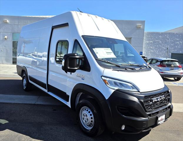 2025 Ram ProMaster Step Van Super High Roof 159" WB EXT