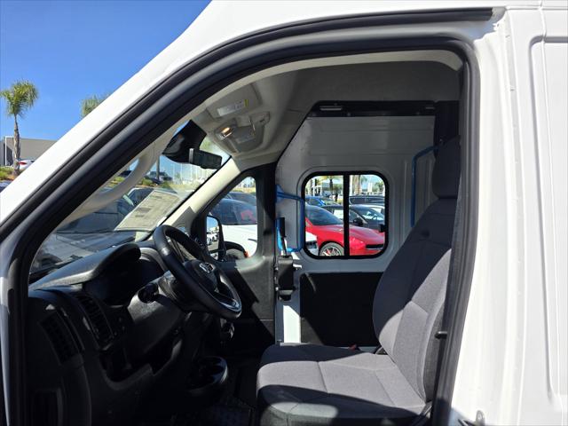 2025 Ram ProMaster Step Van Super High Roof 159" WB EXT
