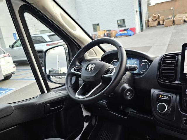2025 Ram ProMaster Step Van Super High Roof 159" WB EXT