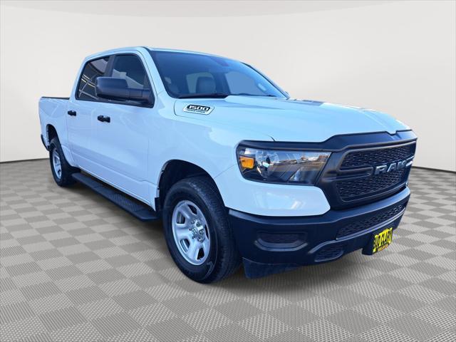 2023 RAM 1500 Tradesman Crew Cab 4x4 57 Box