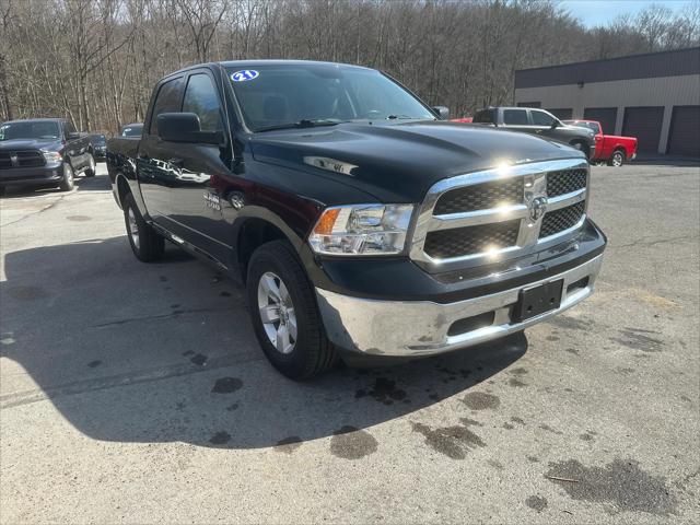 2021 RAM 1500 Classic SLT Crew Cab 4x4 57 Box