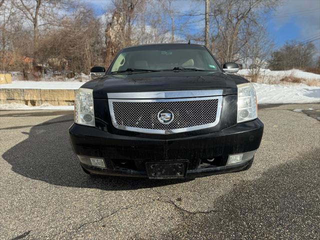 2010 Cadillac Escalade Luxury