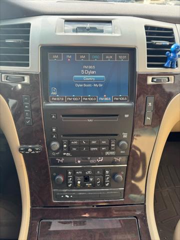 2010 Cadillac Escalade Luxury