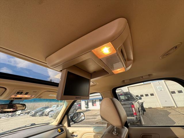 2010 Cadillac Escalade Luxury