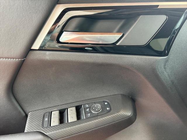2025 Mitsubishi Outlander PHEV SE S-AWC