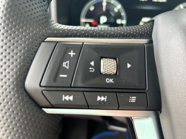 2025 Mitsubishi Outlander PHEV SE S-AWC