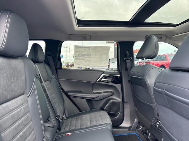 2025 Mitsubishi Outlander PHEV SE S-AWC