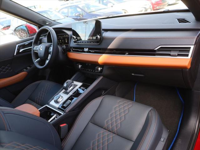 2025 Mitsubishi Outlander PHEV SEL S-AWC
