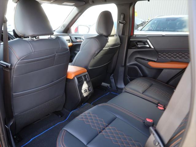 2025 Mitsubishi Outlander PHEV SEL S-AWC