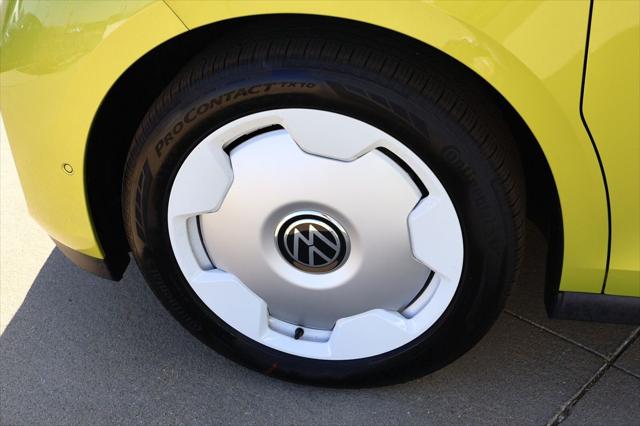 2025 Volkswagen ID. Buzz 1st Edition with 4MOTION