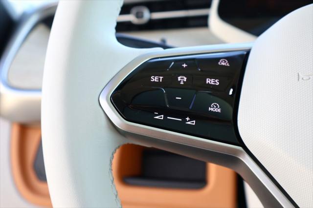2025 Volkswagen ID. Buzz 1st Edition with 4MOTION