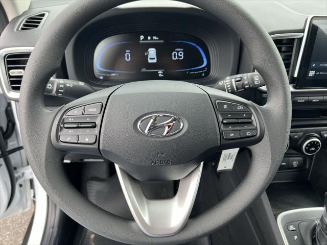 2025 Hyundai Venue SE